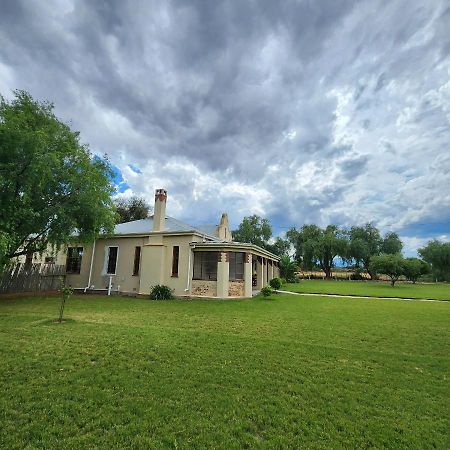 Karoo Leeu Self Catering Vila Oudtshoorn Exterior foto
