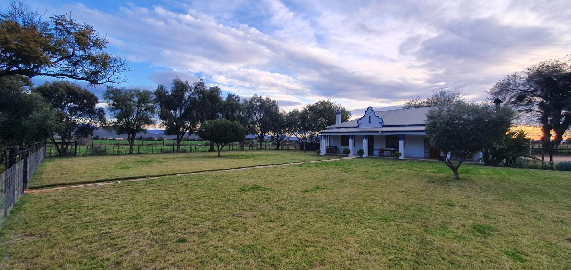 Karoo Leeu Self Catering Vila Oudtshoorn Exterior foto